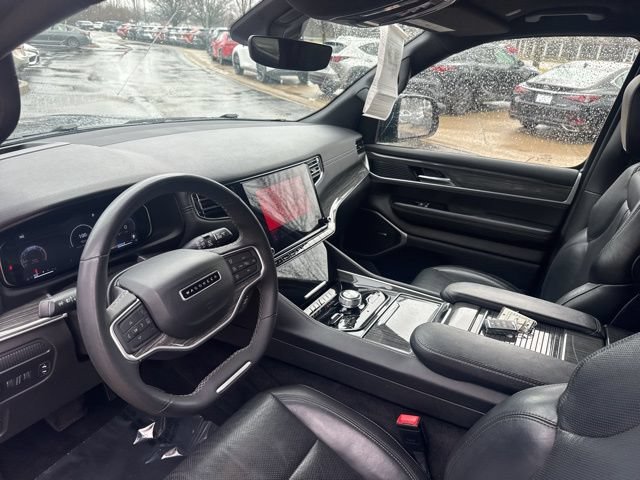 Used 2022 Jeep Wagoneer Series III AWD/4WD image 15
