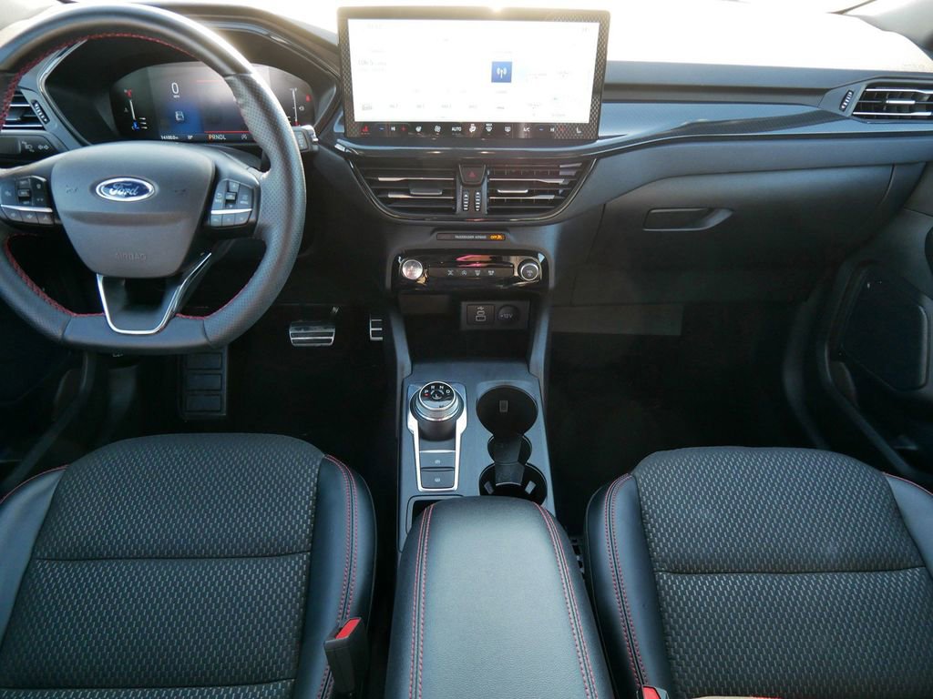 Certified 2024 Ford Escape ST-Line w/ Tech Pack #1 image 15