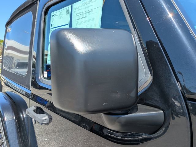 Used 2019 Jeep Wrangler Rubicon w/ Steel Bumper Group AWD/4WD image 12