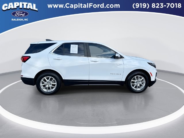 Used 2023 Chevrolet Equinox LT AWD/4WD image 9
