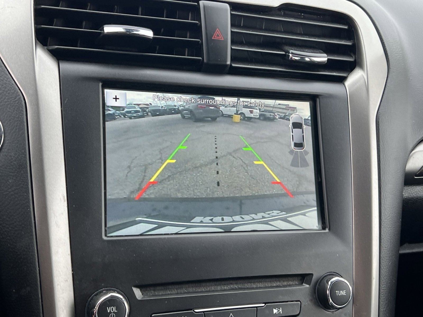Certified 2018 Ford Fusion Energi SE FWD image 27