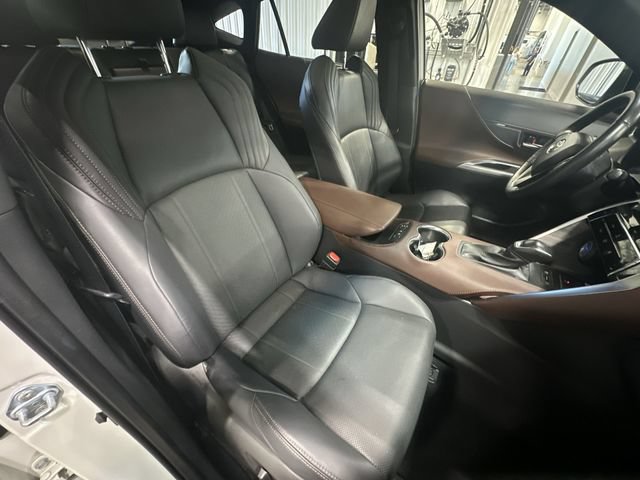Used 2022 Toyota Venza Limited AWD/4WD image 32