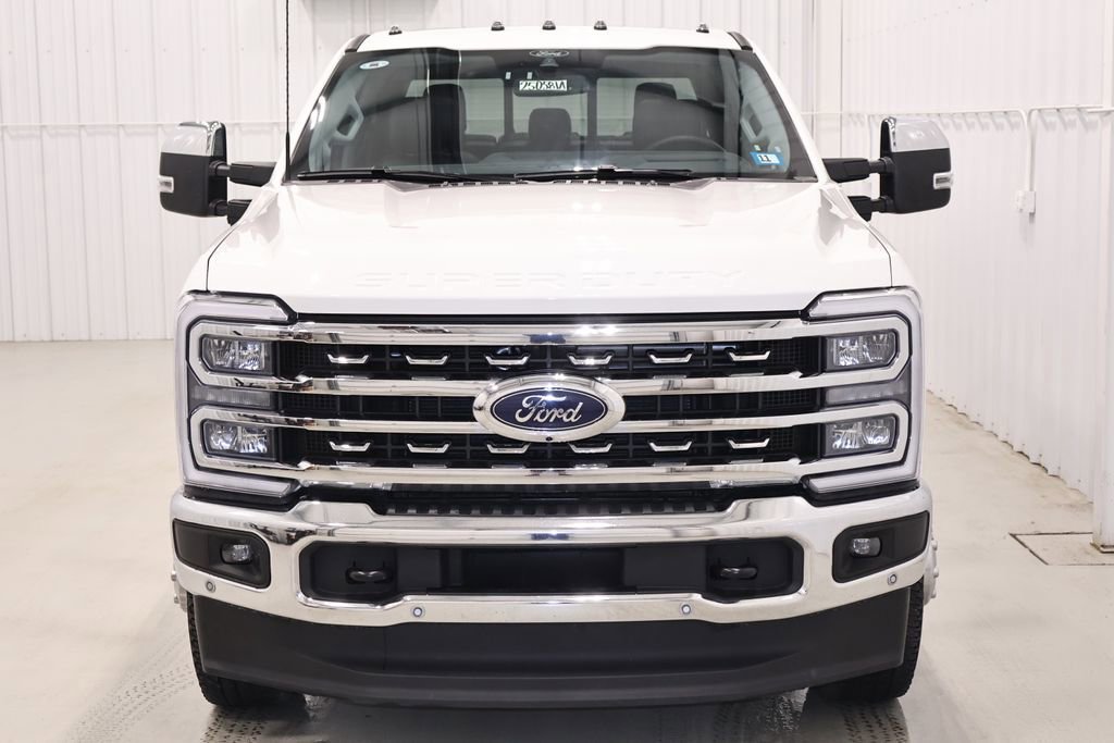 Certified 2025 Ford F350 Lariat w/ Lariat Ultimate Package AWD/4WD image 12
