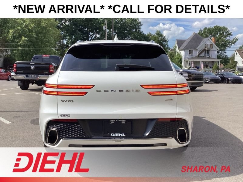 Used 2022 Genesis GV70 2.5T w/ Advanced Package AWD/4WD image 7