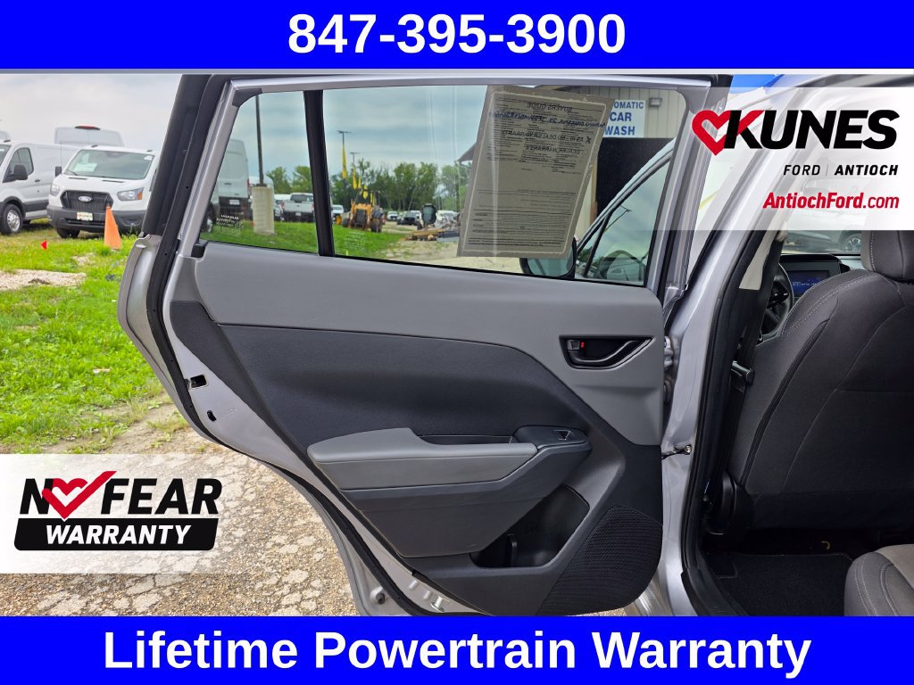 Used 2024 Subaru Crosstrek 2.0i AWD/4WD image 29