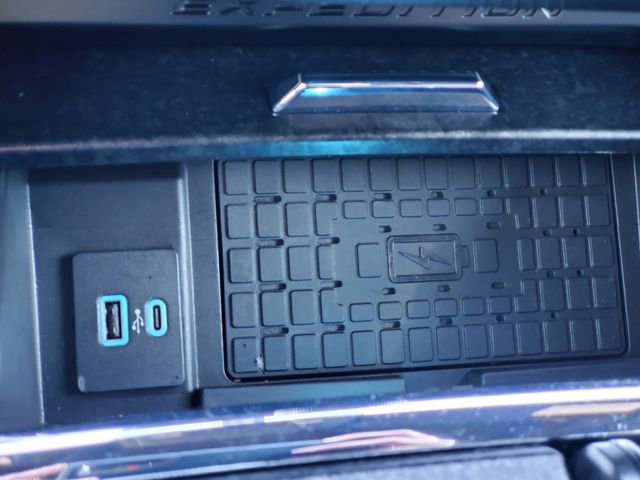 Certified 2024 Ford Expedition Limited image 21