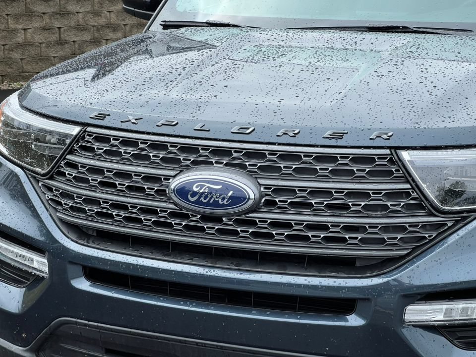Certified 2023 Ford Explorer XLT w/ Equipment Group 202A AWD/4WD image 35