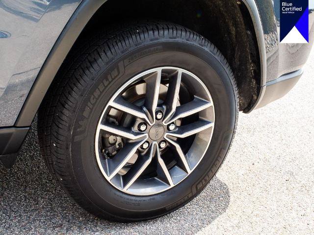 Used 2019 Jeep Grand Cherokee Limited AWD/4WD image 6
