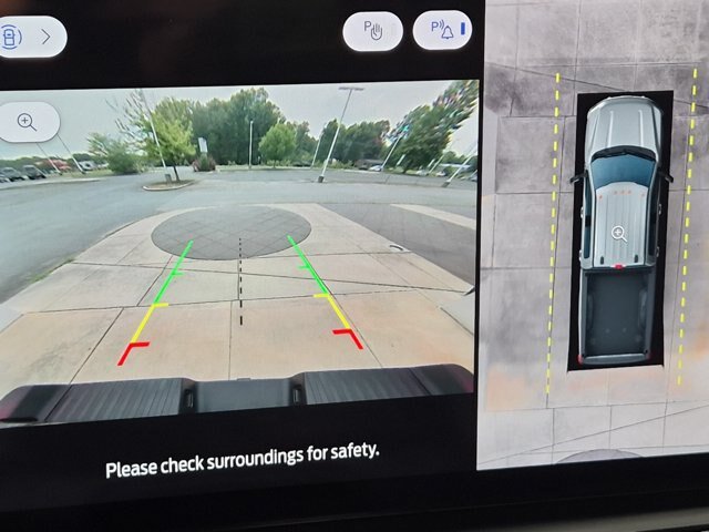 Certified 2025 Ford F350 Platinum AWD/4WD image 24