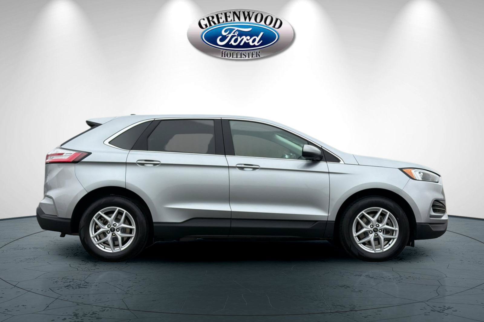 Certified 2024 Ford Edge SEL AWD/4WD image 3