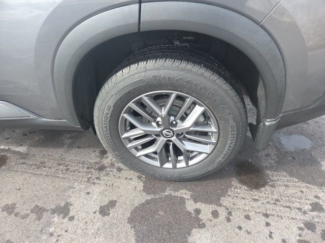 Used 2021 Nissan Rogue S image 15