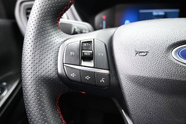 Certified 2025 Ford Escape ST-Line FWD image 19
