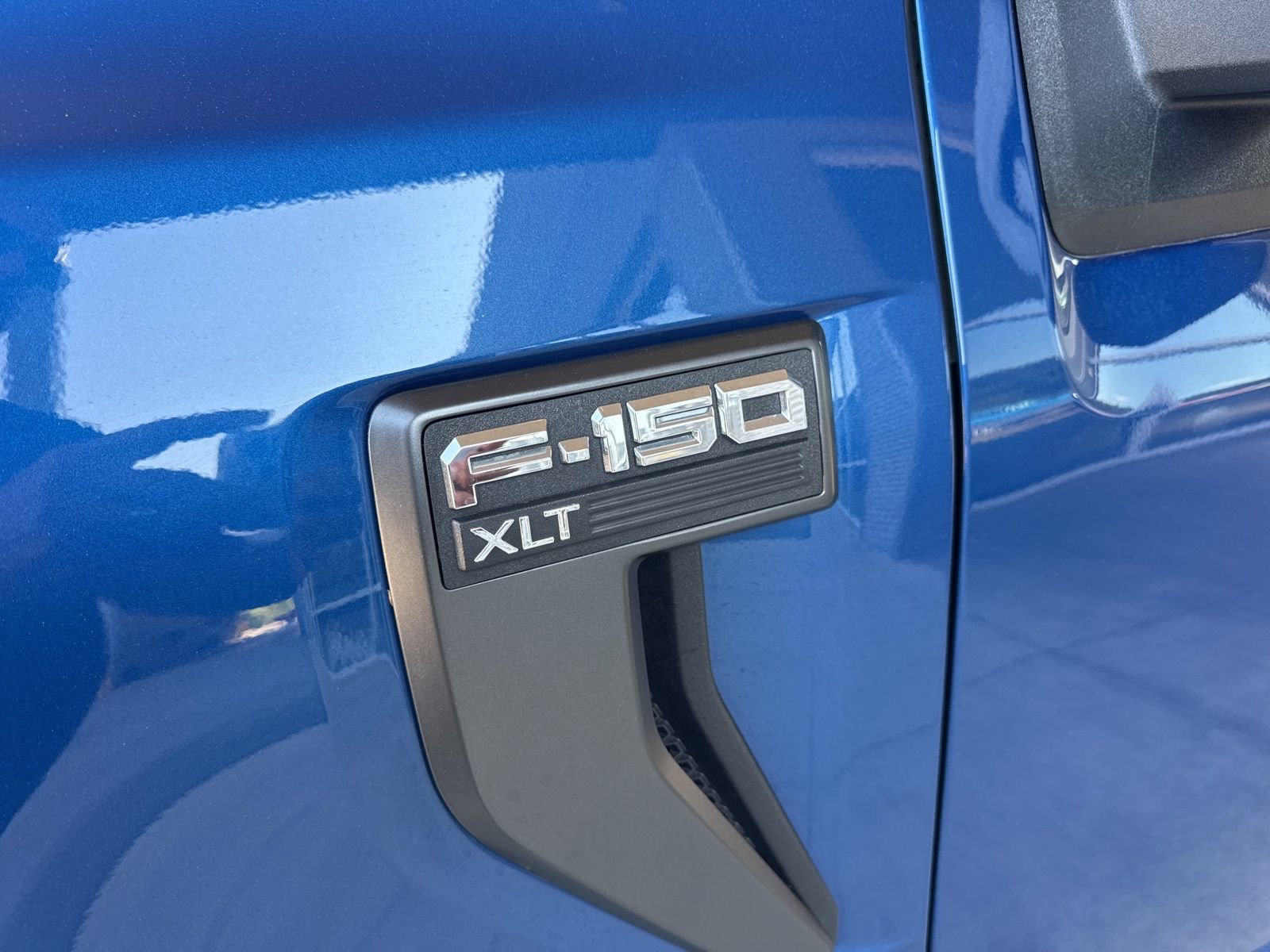 Certified 2023 Ford F150 XLT w/ Equipment Group 302A High AWD/4WD image 15