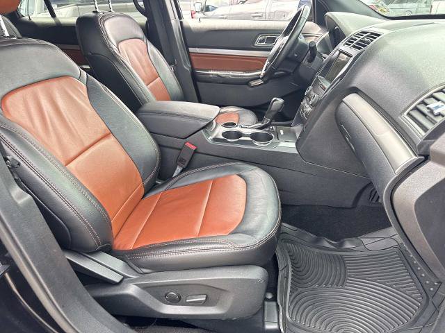 Certified 2019 Ford Explorer XLT w/ Equipment Group 202A FWD image 11