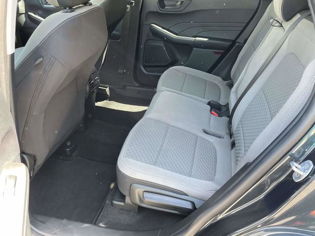 Certified 2022 Ford Escape SE w/ SE Sport Appearance Package image 11