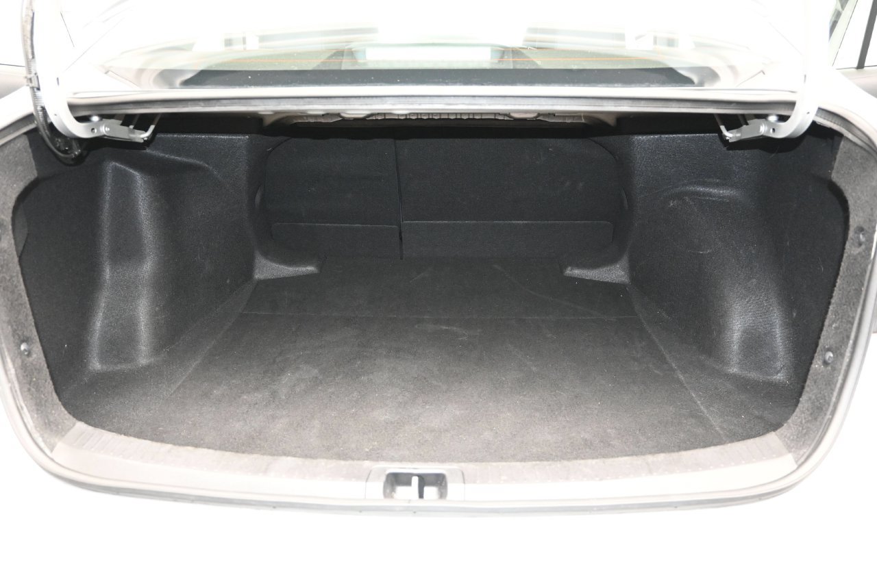 Used 2024 Toyota Corolla LE FWD image 12