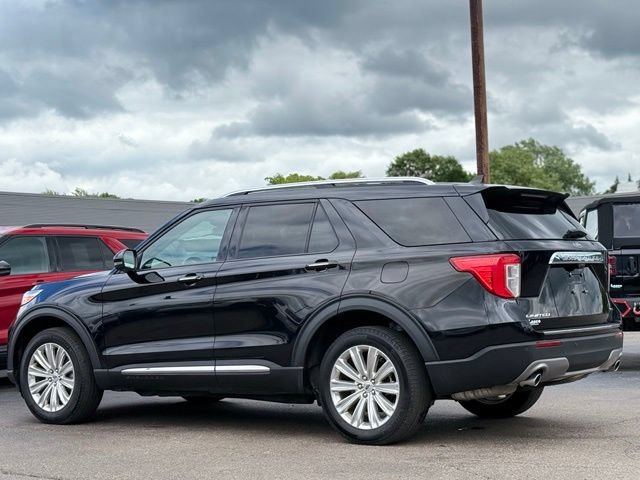 Certified 2023 Ford Explorer Limited w/ Hybrid Equipment Group 310A AWD/4WD image 44