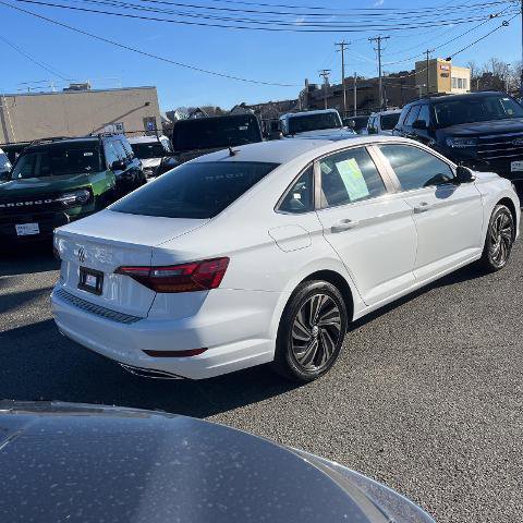 Used 2019 Volkswagen Jetta SEL Premium image 8