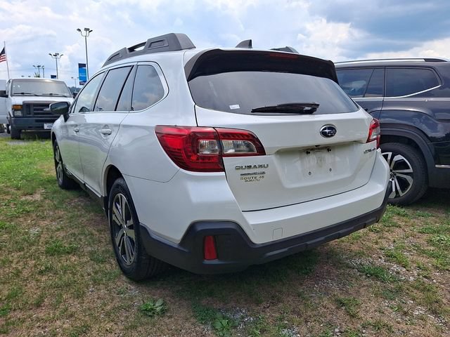 Used 2018 Subaru Outback 2.5i Limited AWD/4WD image 6