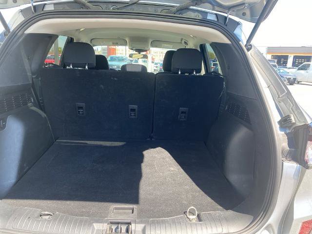 Certified 2022 Ford Escape SE w/ SE Sport Appearance Package AWD/4WD image 8