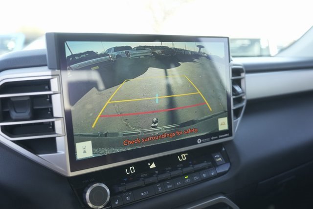 Used 2022 Toyota Tundra Limited image 27