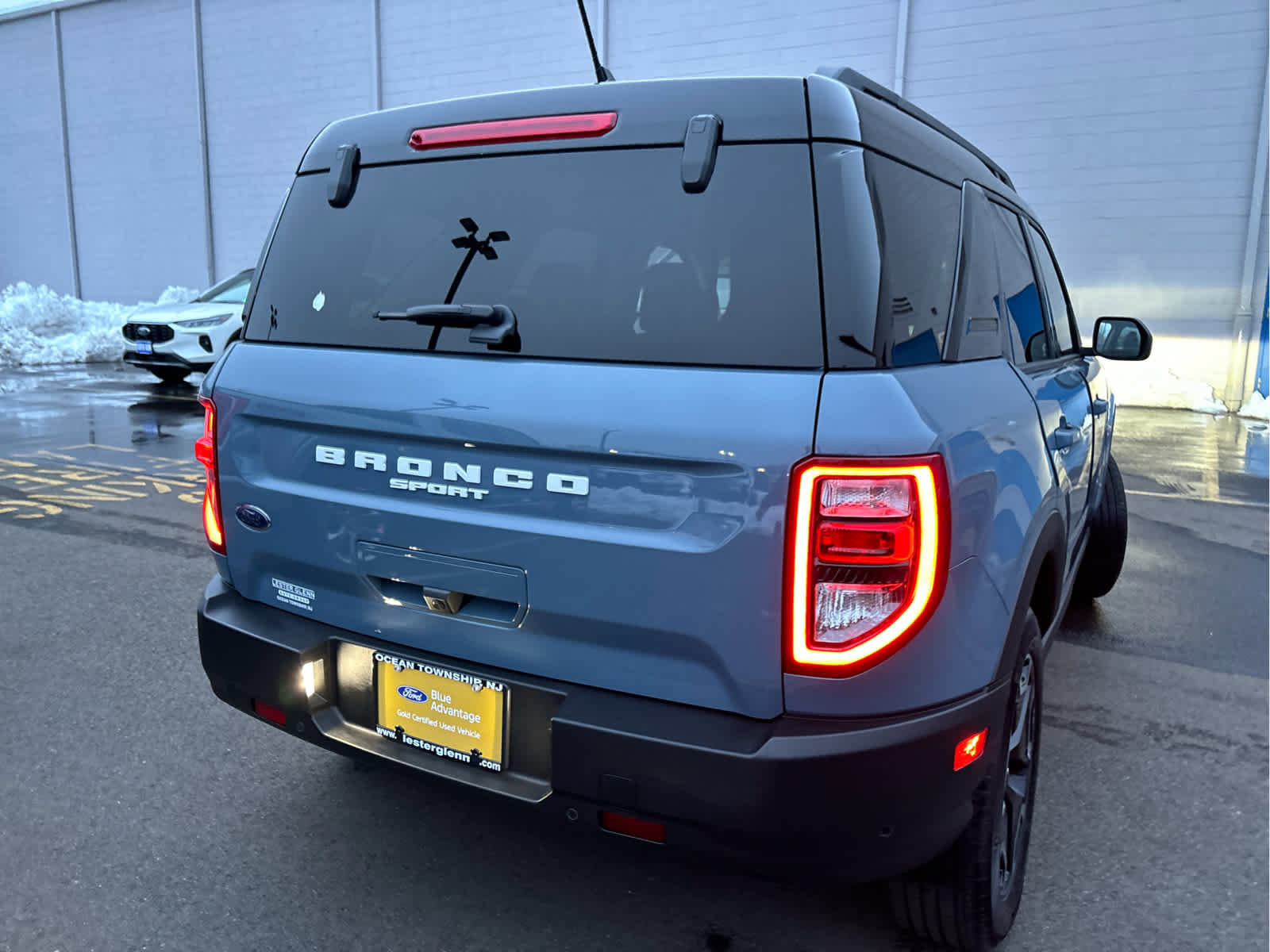 Certified 2024 Ford Bronco Sport Outer Banks w/ Tech Package image 5