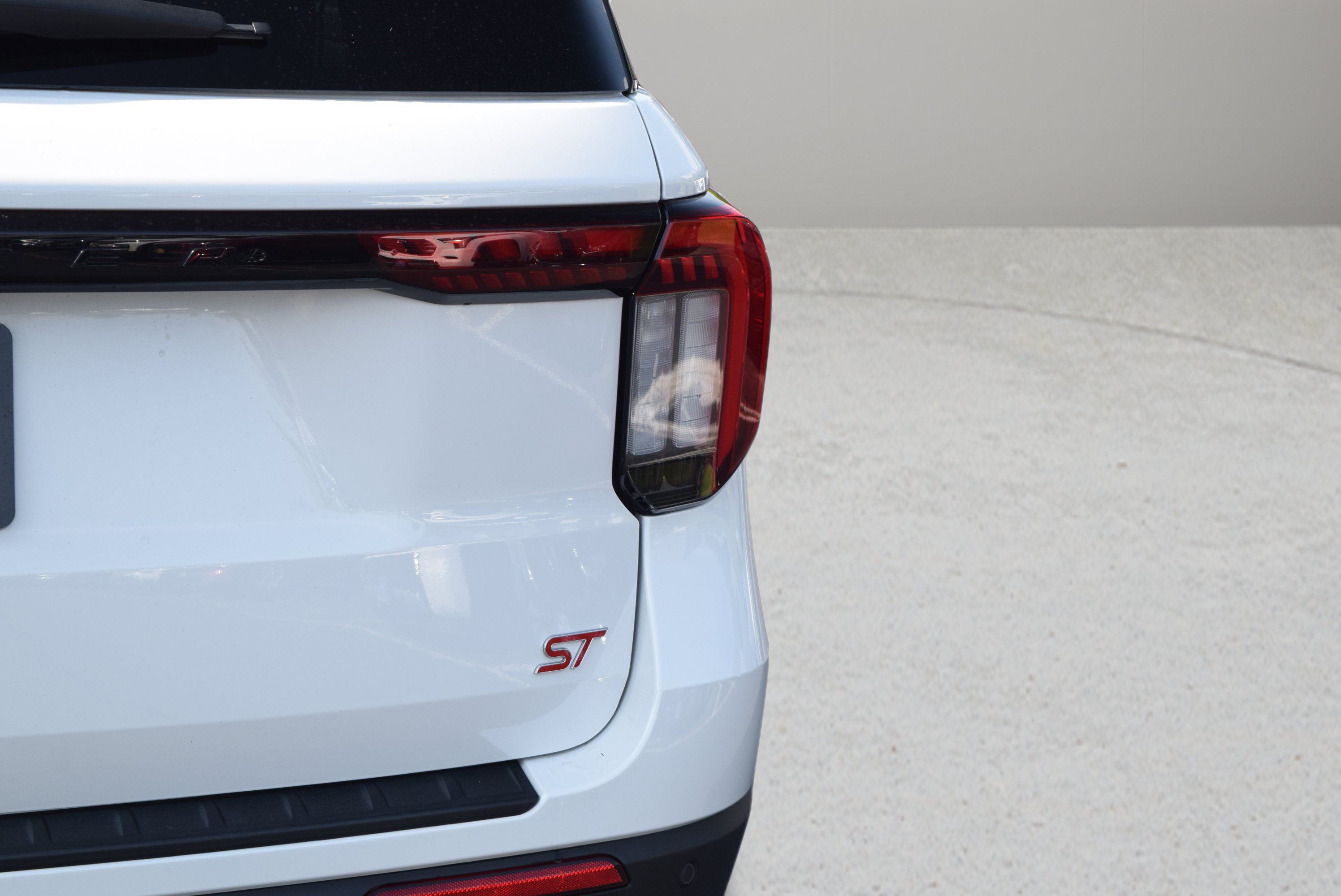 Certified 2025 Ford Explorer ST w/ Sun And Sound Package AWD/4WD image 6