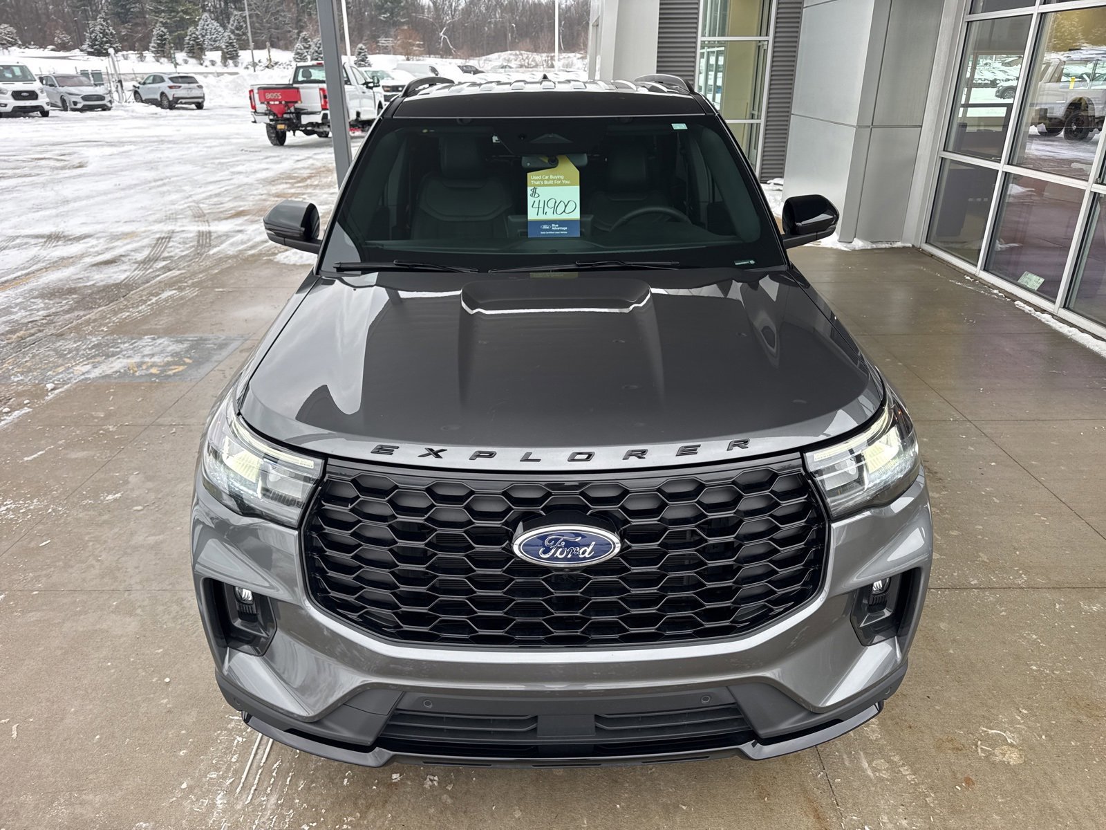 Certified 2025 Ford Explorer ST-Line w/ Premium Package image 12
