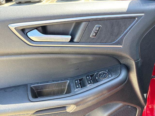 Certified 2024 Ford Edge SEL w/ Convenience Package AWD/4WD image 16
