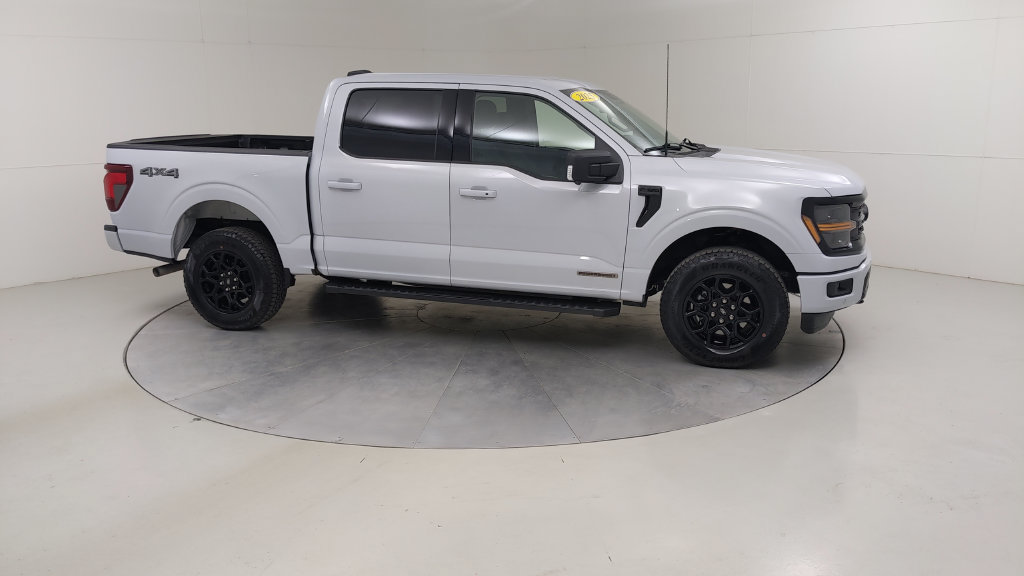 Certified 2025 Ford F150 XLT w/ Equipment Group 302A MID AWD/4WD image 11