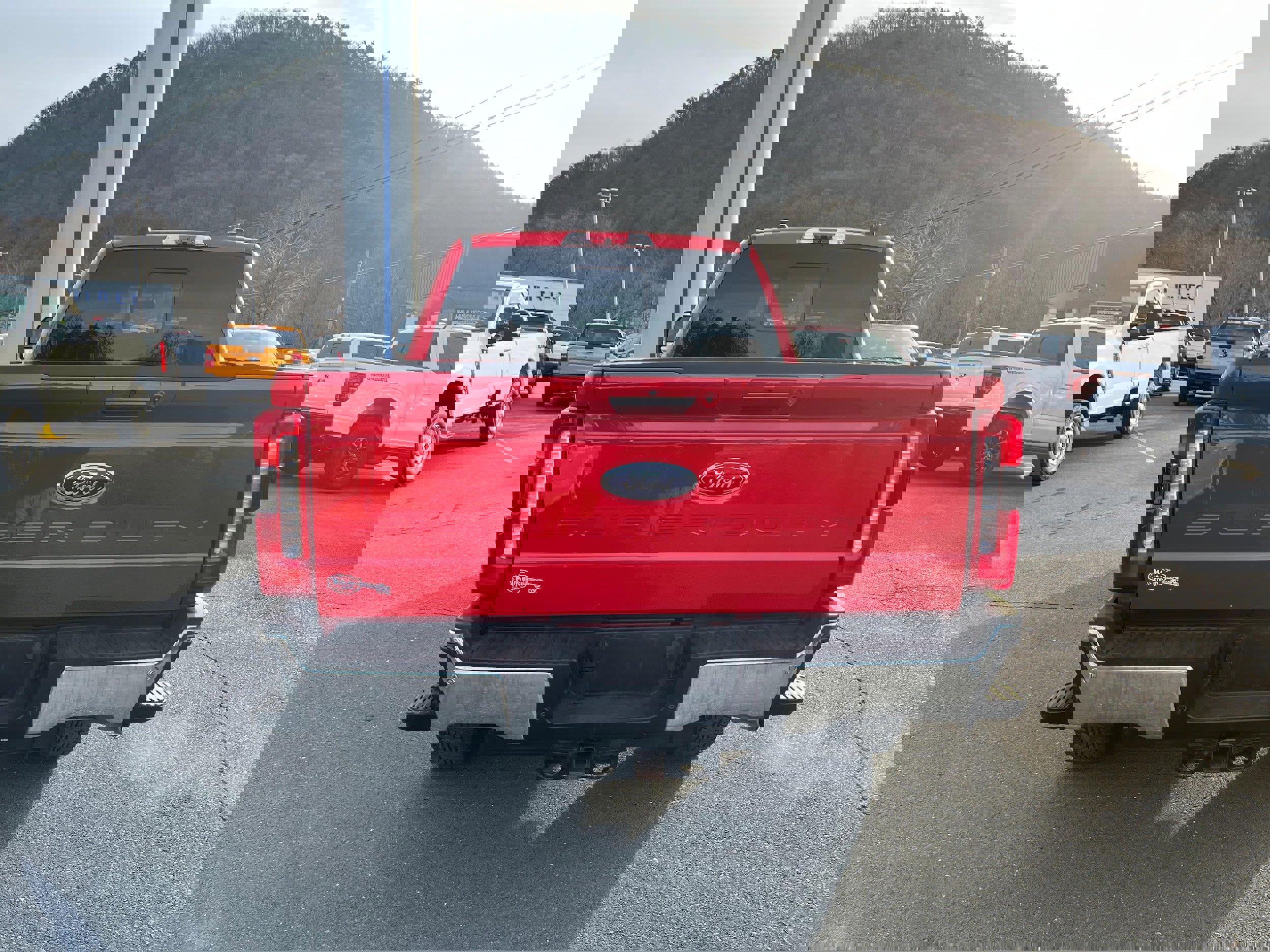 Certified 2023 Ford F250 Lariat w/ Chrome Package image 4