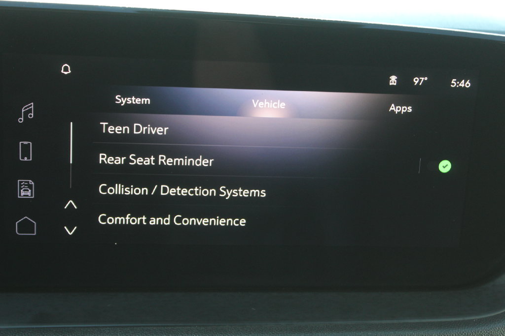 Used 2024 Buick Encore GX Sport Touring w/ Comfort Package FWD image 24