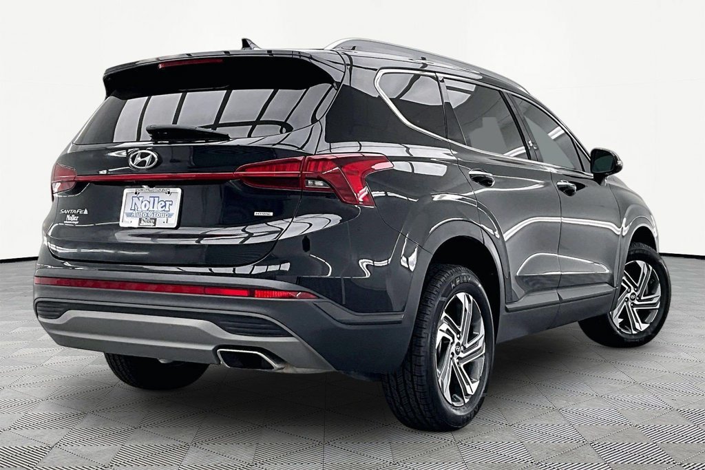 Used 2023 Hyundai Santa Fe SEL AWD/4WD image 2