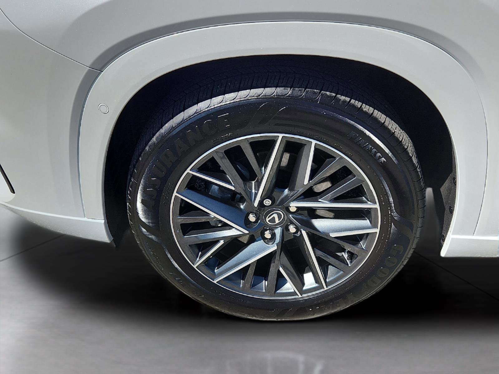 Used 2025 Lexus TX 350 AWD w/ Technology Package image 8