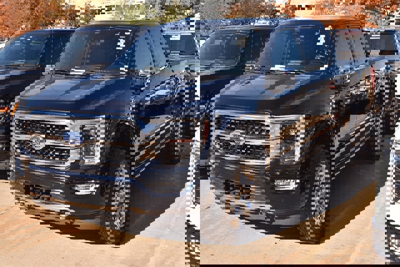 Certified 2022 Ford F150 Platinum w/ Equipment Group 701A High image 2