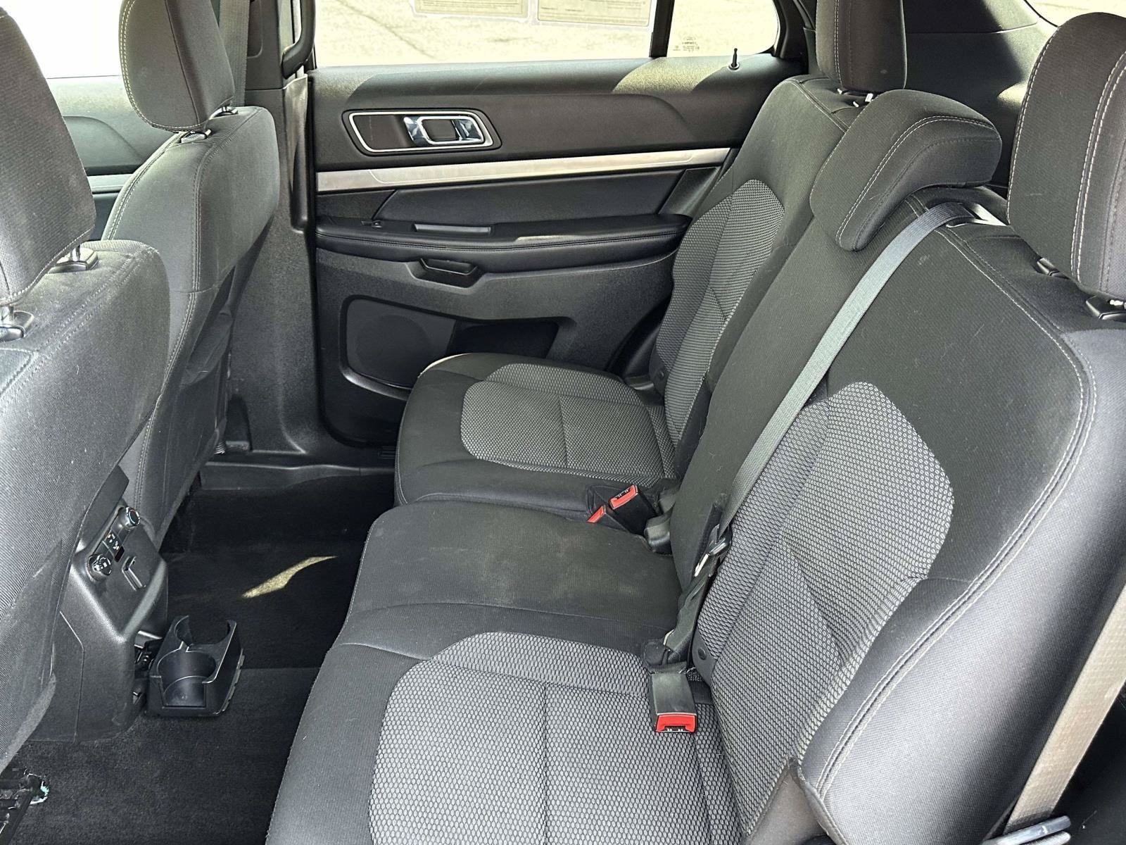 Certified 2018 Ford Explorer XLT w/ Equipment Group 201A AWD/4WD image 13