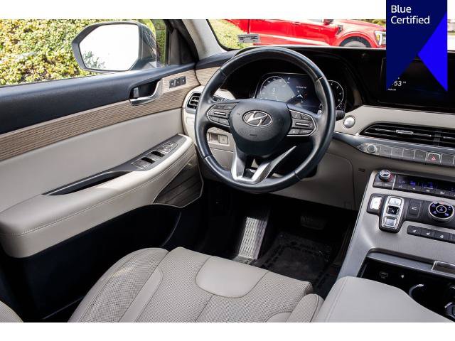 Used 2022 Hyundai Palisade Limited w/ Winter Package AWD/4WD image 13