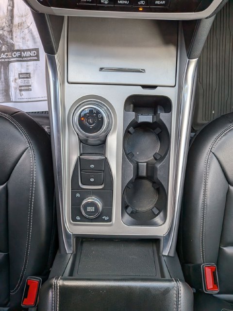 Certified 2023 Ford Explorer XLT w/ Equipment Group 202A AWD/4WD image 13