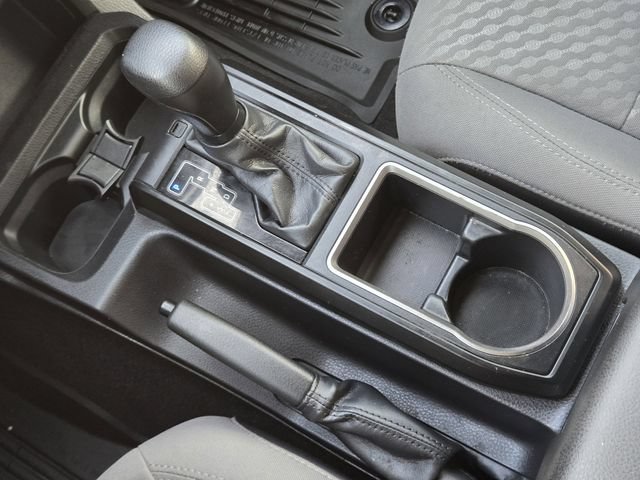Used 2022 Toyota Tacoma SR AWD/4WD image 19