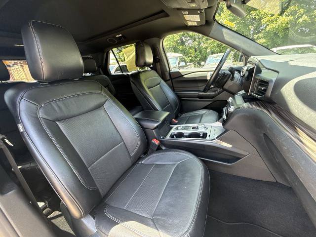 Certified 2020 Ford Explorer Limited w/ Class III Trailer Tow Package AWD/4WD image 25