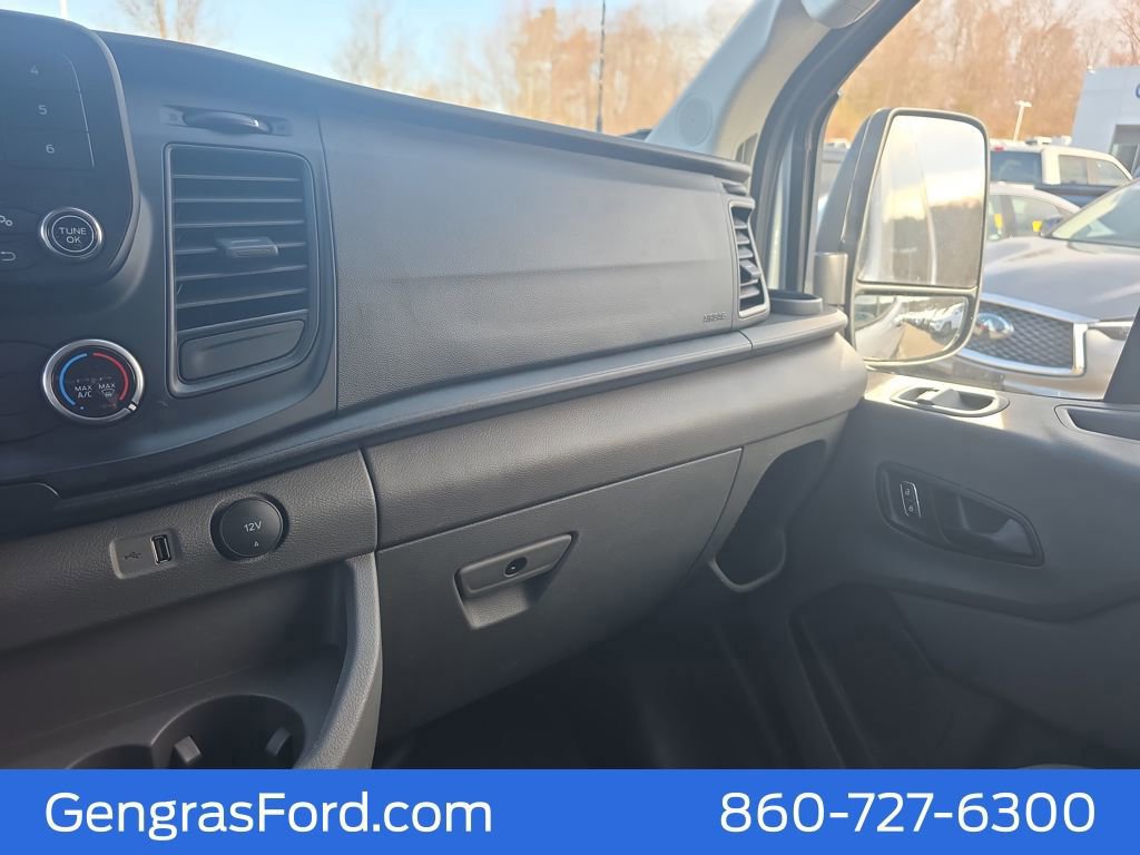 Certified 2024 Ford Transit 250 Low Roof w/ Exterior Upgrade Package image 41