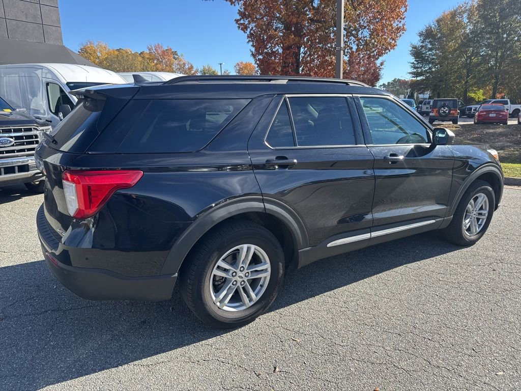 Certified 2022 Ford Explorer XLT image 40