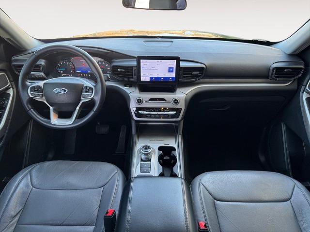 Certified 2023 Ford Explorer XLT image 10
