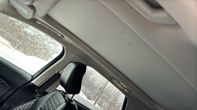 Certified 2023 Ford Edge Titanium w/ Class II Trailer Tow Package image 10