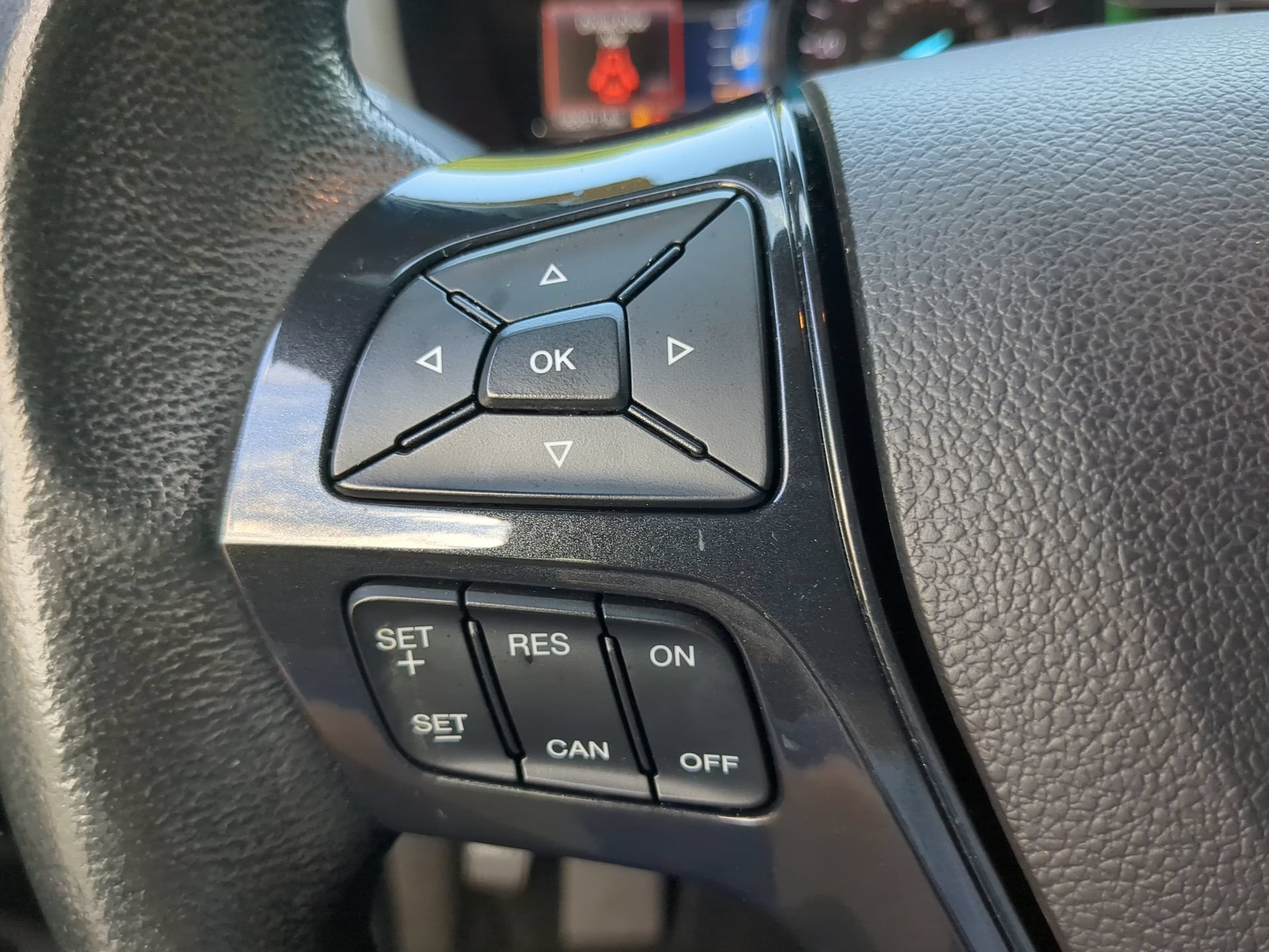 Certified 2017 Ford Explorer XLT w/ Equipment Group 202A FWD image 62