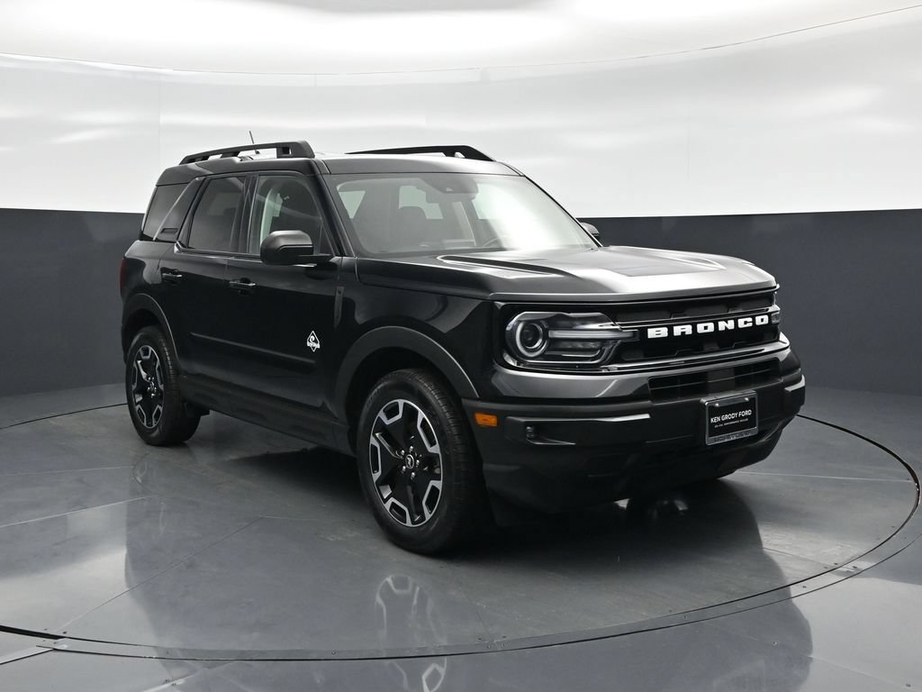 Certified 2023 Ford Bronco Sport Outer Banks w/ Tech Package AWD/4WD image 58