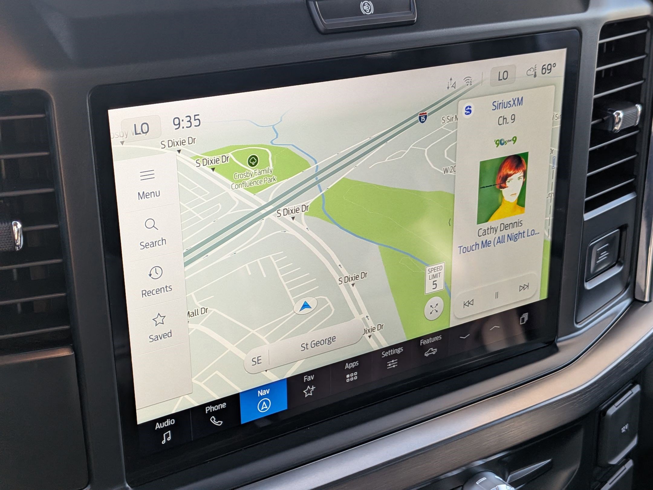 Certified 2025 Ford F250 Lariat AWD/4WD image 23