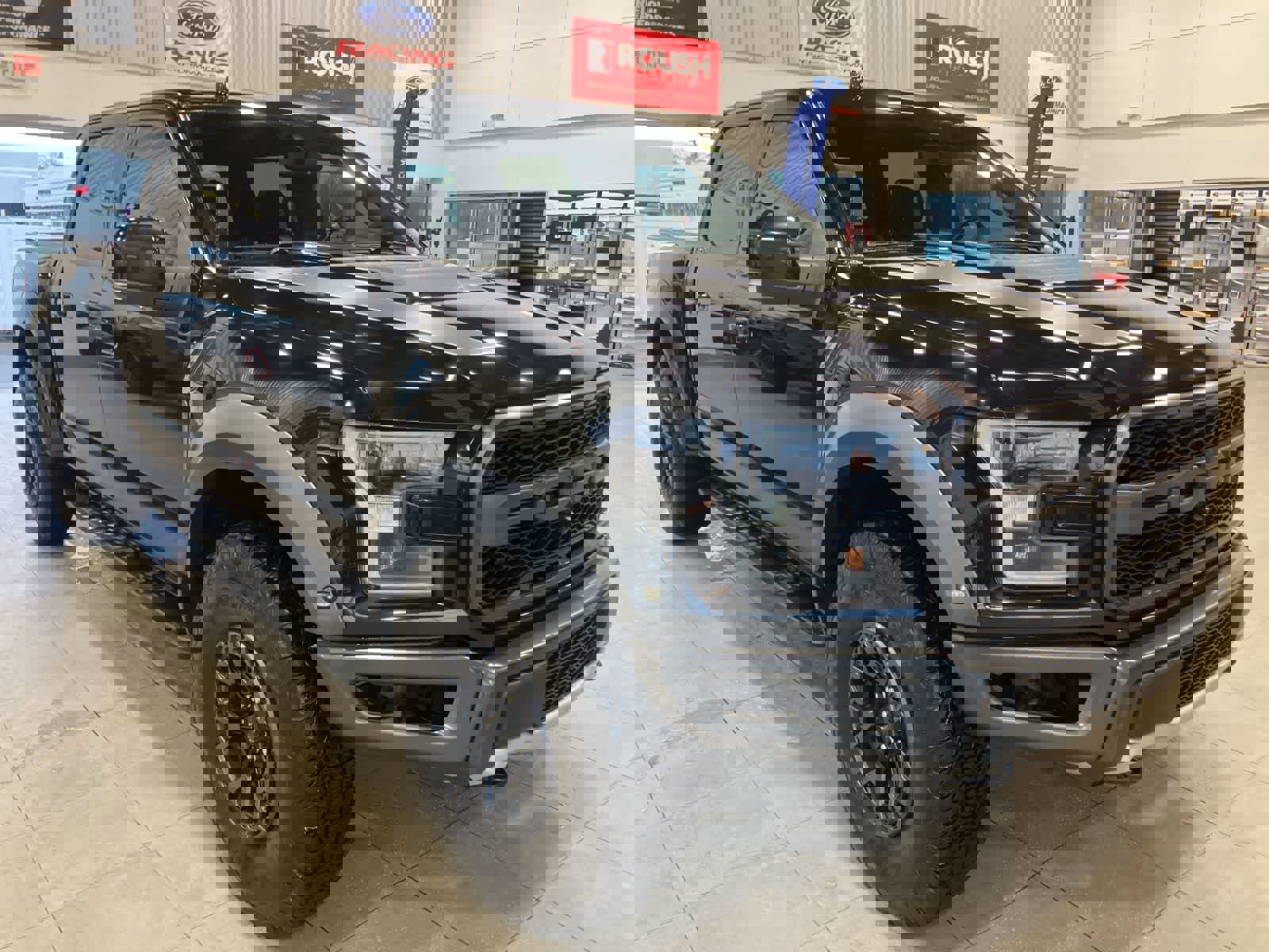 Certified 2019 Ford F150 Raptor w/ Equipment Group 802A Luxury image 7