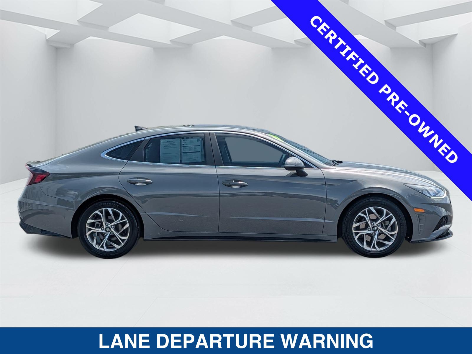 Used 2022 Hyundai Sonata SEL w/ Preferred Accessory Package FWD image 4