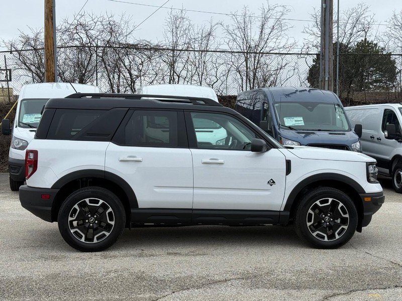 Certified 2024 Ford Bronco Sport Outer Banks AWD/4WD image 2